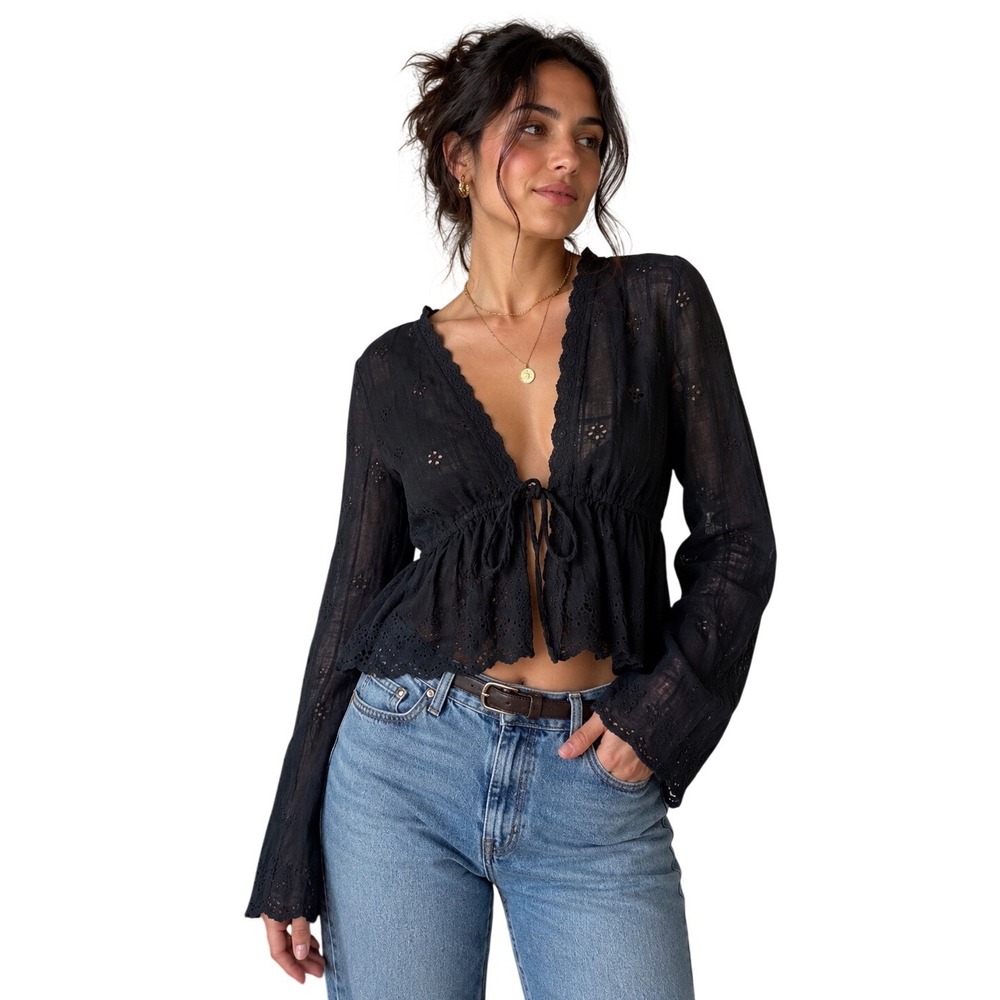 Cotton On Black Eyelet Tie Front Long Sleeve Crop Top Blouse US 4